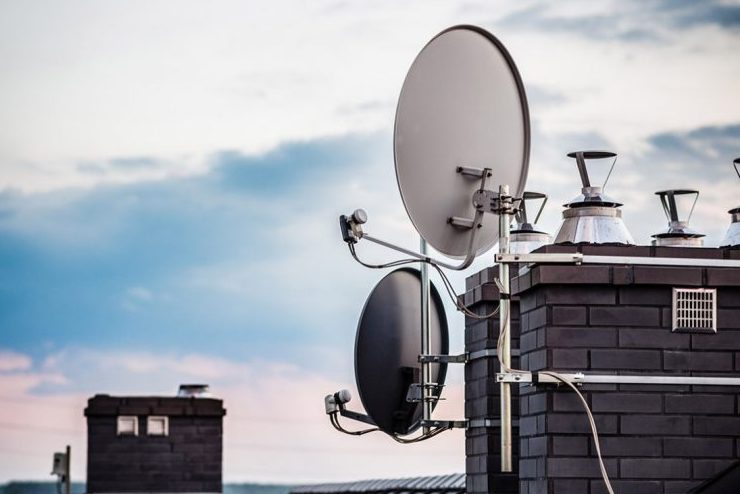 European-Satellite-Dish-Installation-in-Reading-Berkshire-1184x789-800x533-1-e1672061187327 - KEÇİ TEKNOLOJİ | ELEKTRİK - UYDU ve HABERLEŞME SİSTEMLERİ